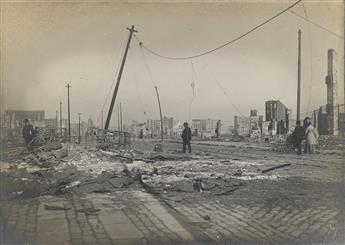 (SAN FRANCISCO) Album containing 33 crisp and dramatic photographs recording the aftermath of the 1906 earthquake, possibly shot by R.